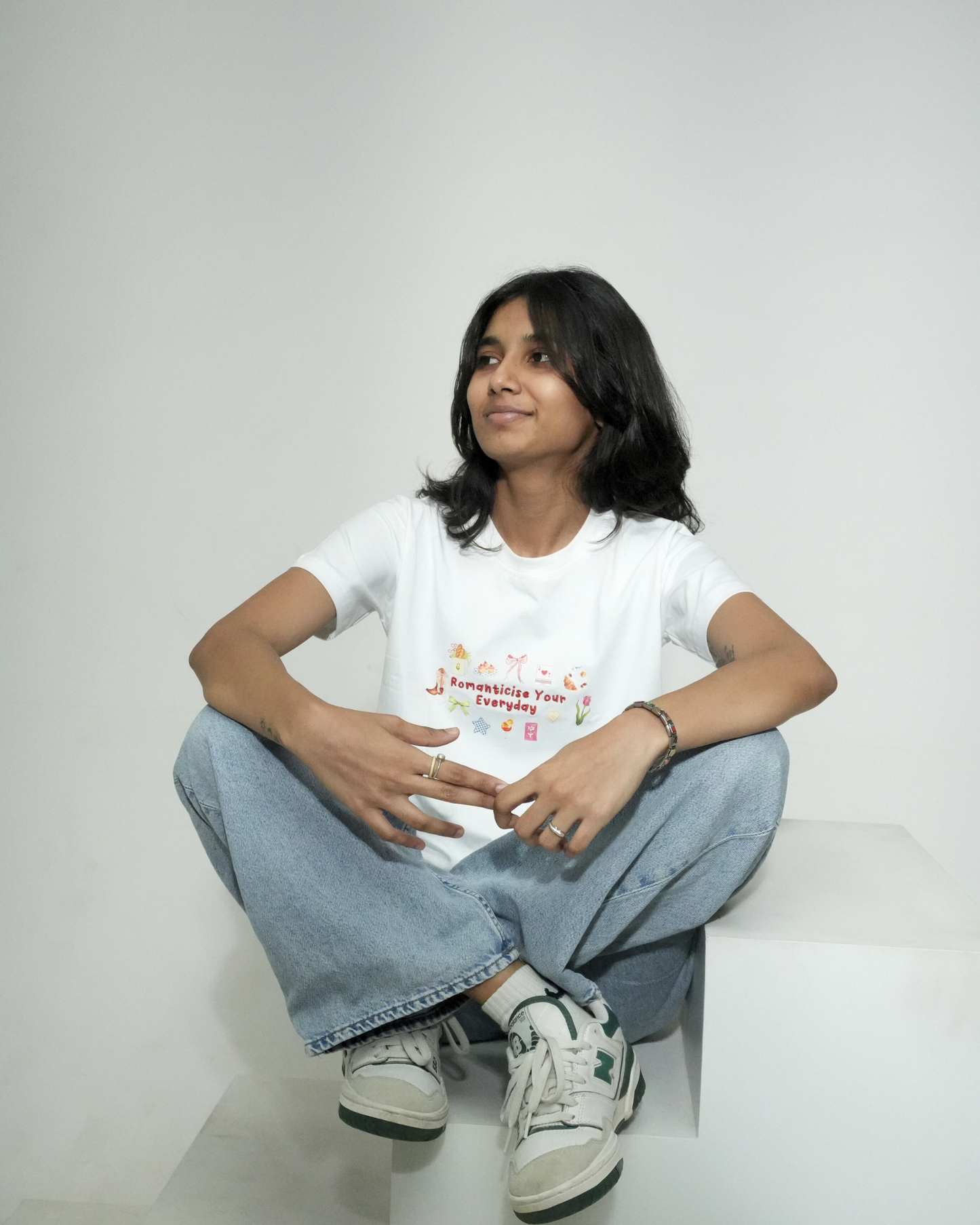 Romanticise crop tee
